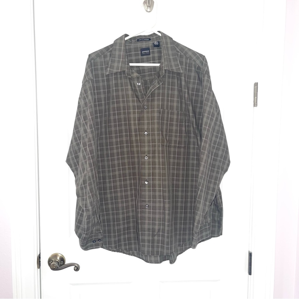 Arrow USA 1851 Winklefree dark green & white plaid design collared dress shirt